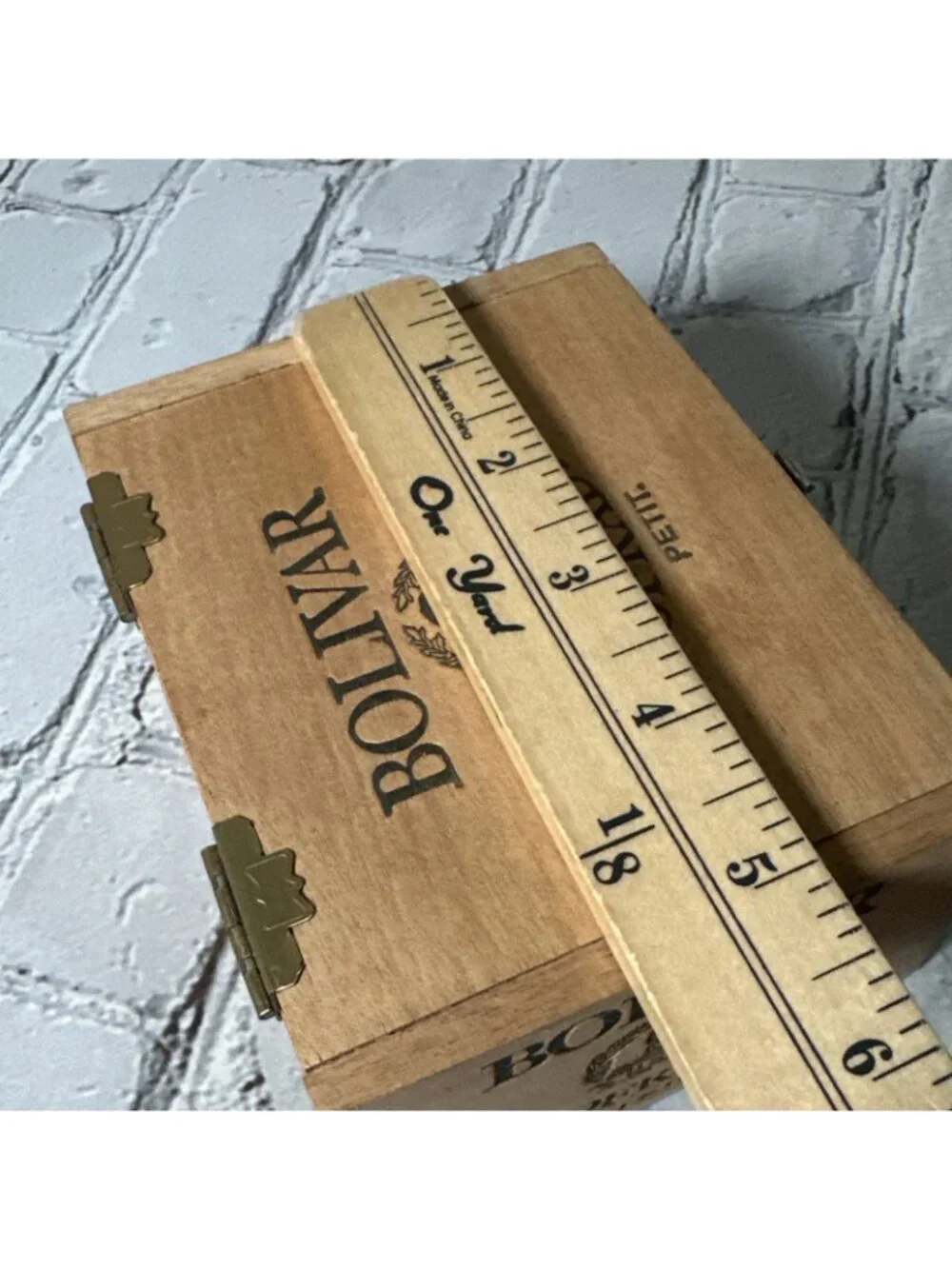 Bolivar Cofradia Petit Empty Wood Cigar Box 5